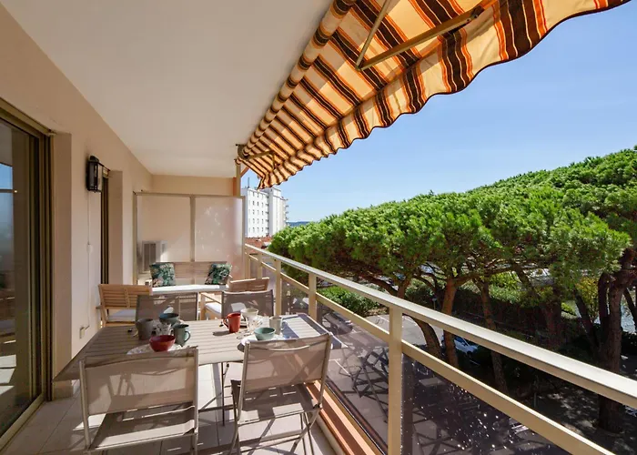 Le Riviera-2 By Interhome